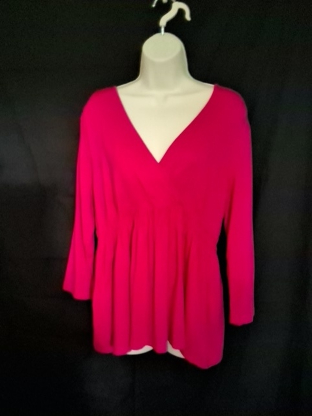 Liz Claiborne Hot Pink V-Neck Peplum Tunic